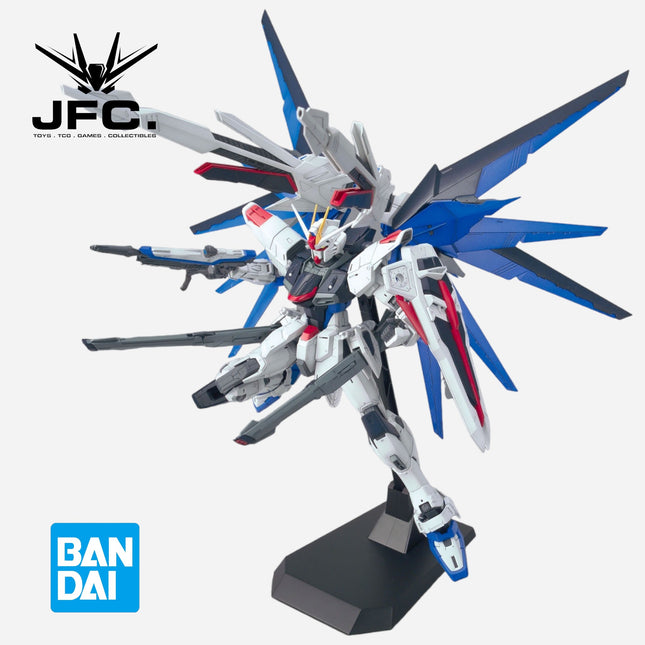 MG 1/100 FREEDOM GUNDAM VER 2.0