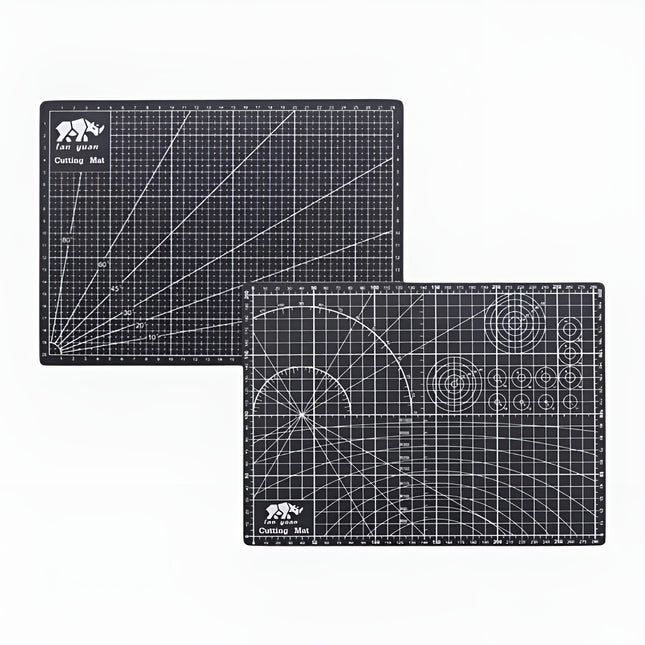 LY-A4B A4 CUTTING MAT (BLACK)